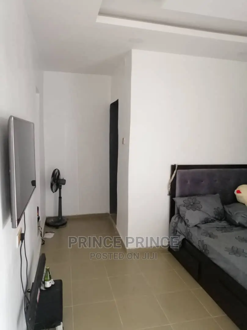 Furnished 2bdrm Block of Flats in Surulere for rent in Surulere