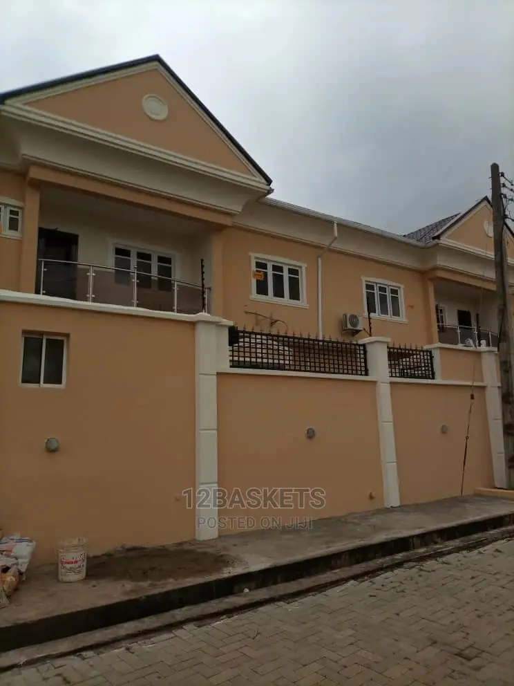 Furnished 4bdrm Duplex in Magodo Phase 1 for rent in Magodo Isheri