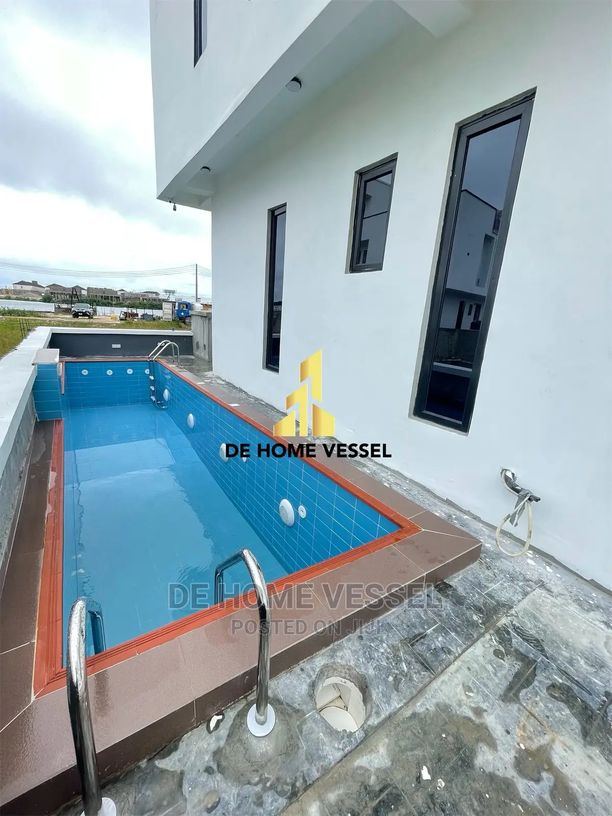 5bdrm Duplex in Lekki for Sale in Lekki