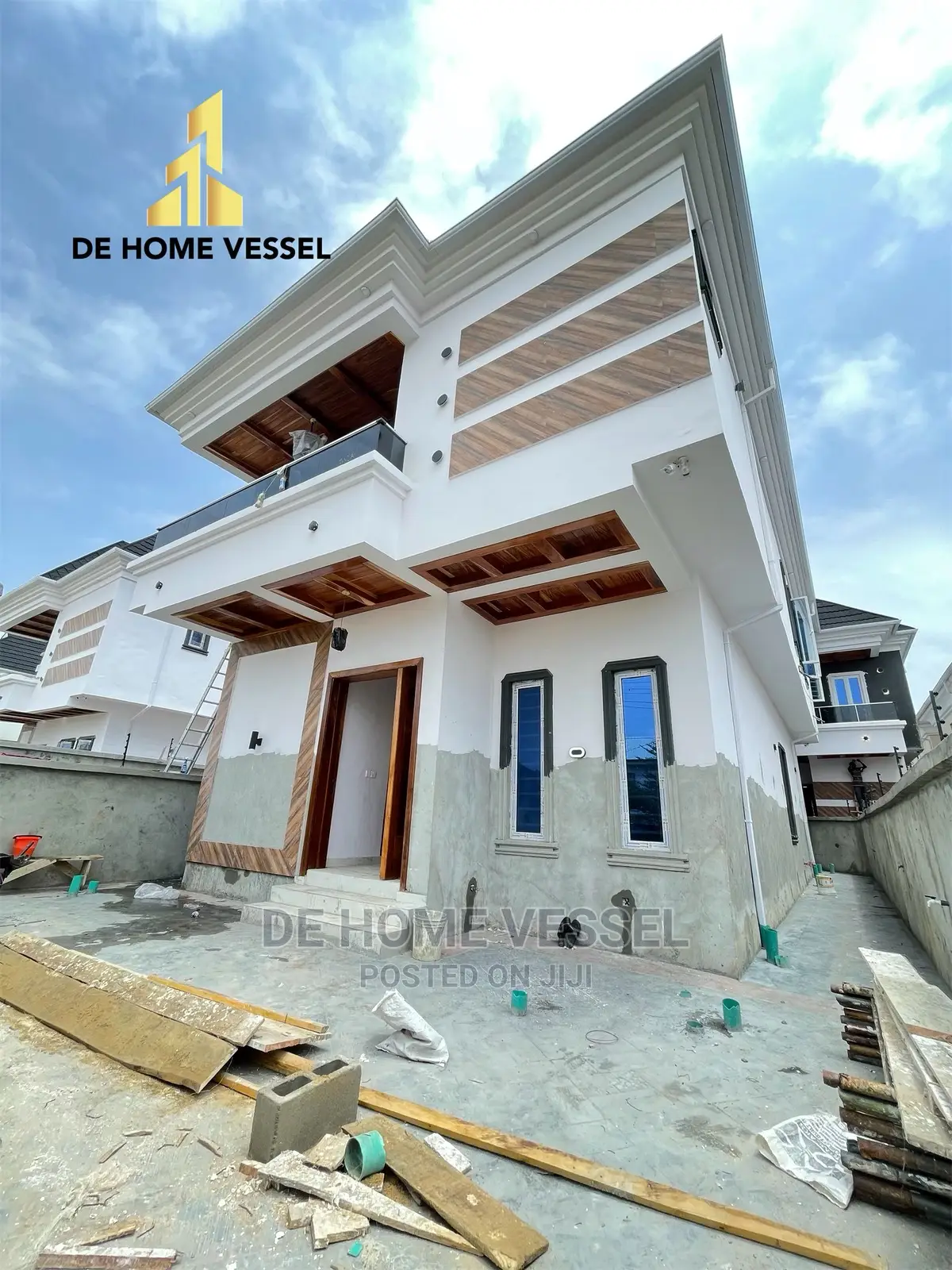 4bdrm Duplex in Lekki for Sale in Lekki