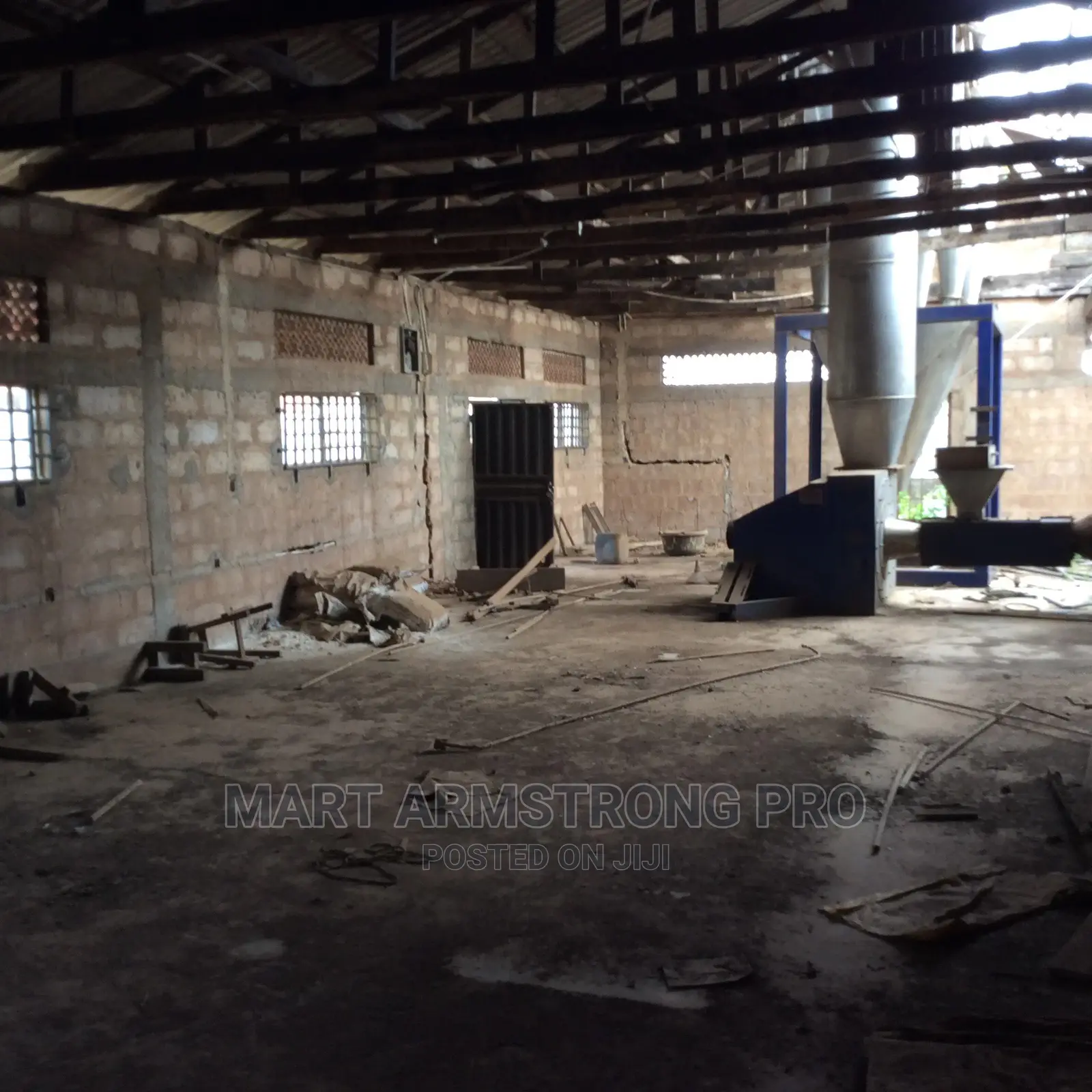 A Mini Warehouse/Factory at Ogijo Axis via Ikorodu in Ikorodu