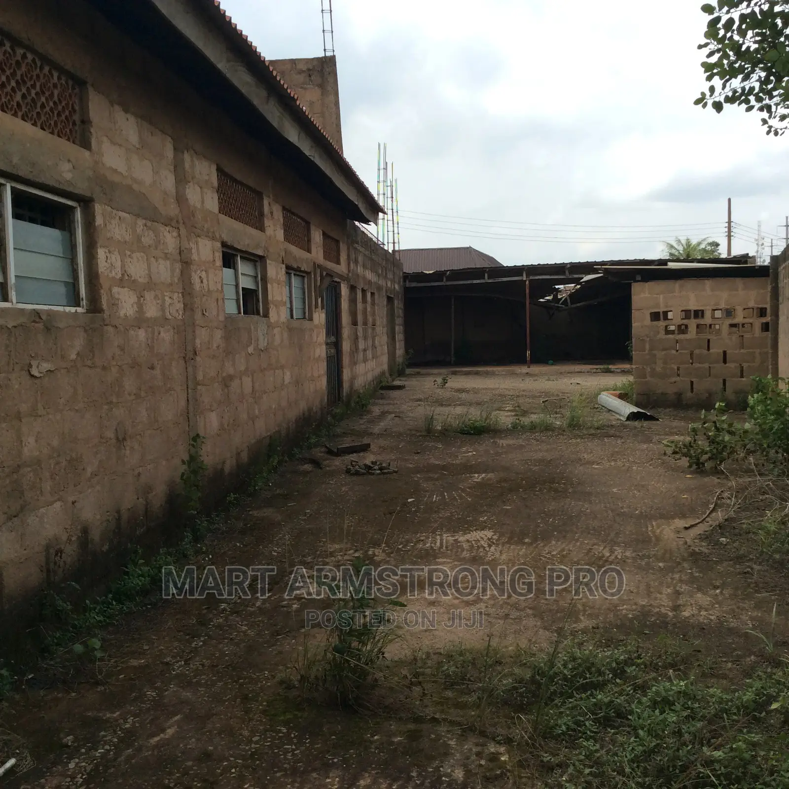 A Mini Warehouse/Factory at Ogijo Axis via Ikorodu in Ikorodu
