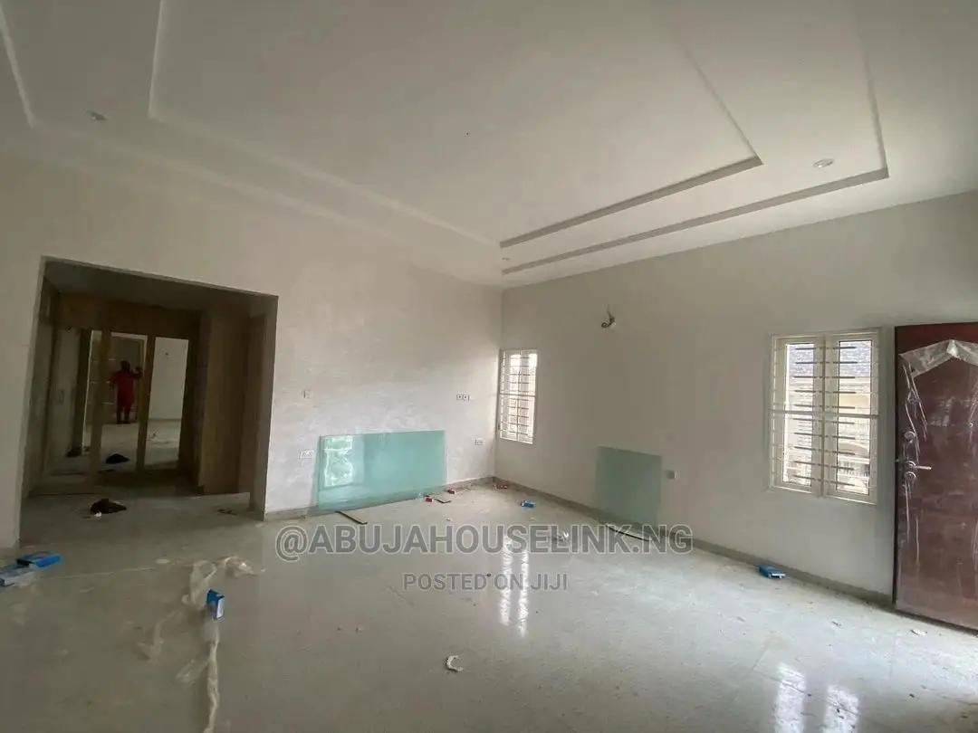 5bdrm Duplex in Efab Metropolis, Gwarinpa for sale in Gwarinpa