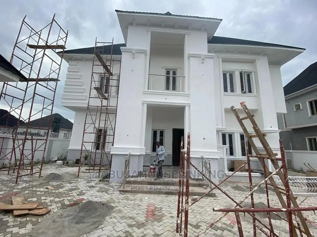 5bdrm Duplex in Efab Metropolis, Gwarinpa for sale in Gwarinpa