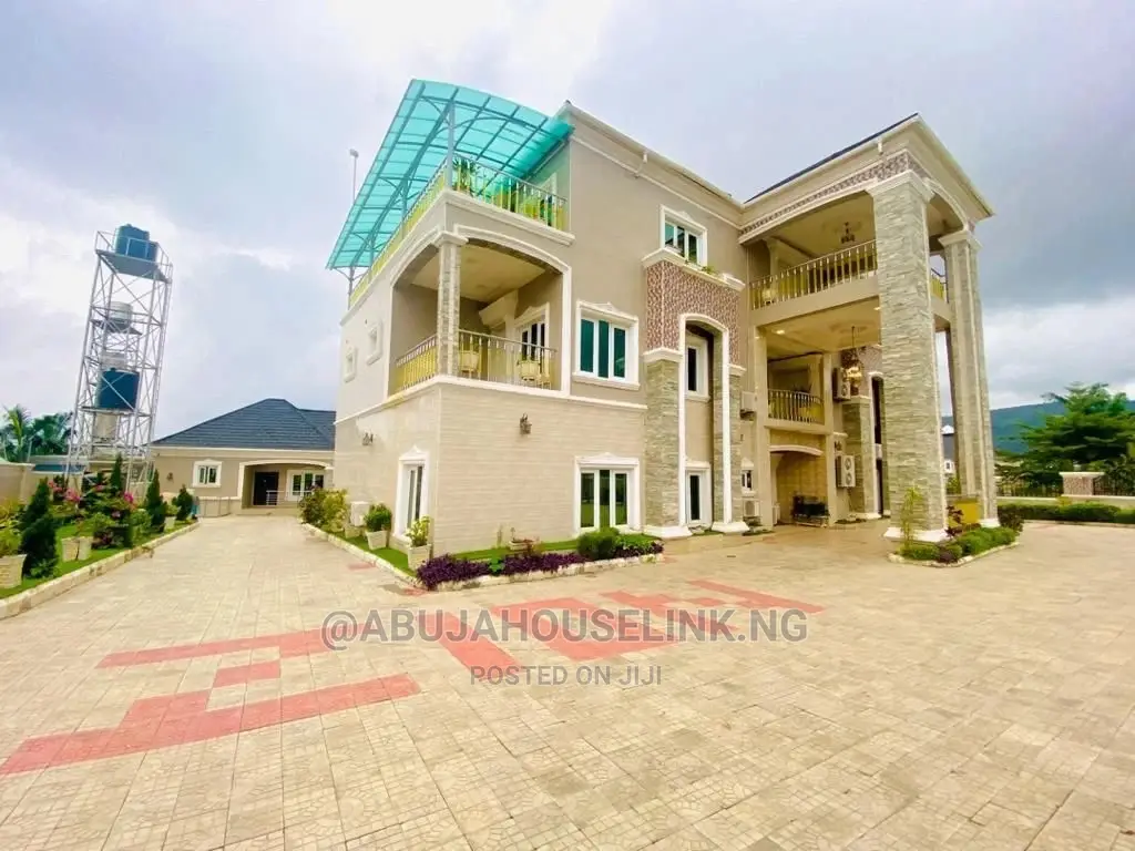 Furnished 6bdrm Duplex in Katampe Extension for sale in Katampe Extension