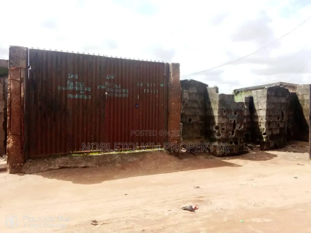 Distress Sale; Land at Ikotun Igando in Igando / Ikotun/Igando