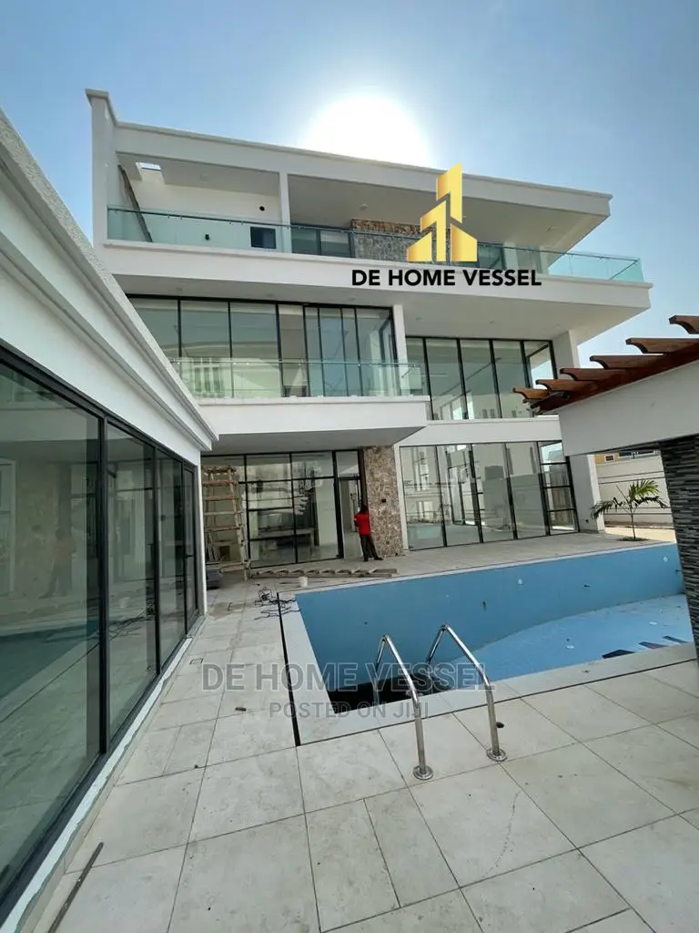 7bdrm Duplex in Ikoyi for Sale in Ikoyi