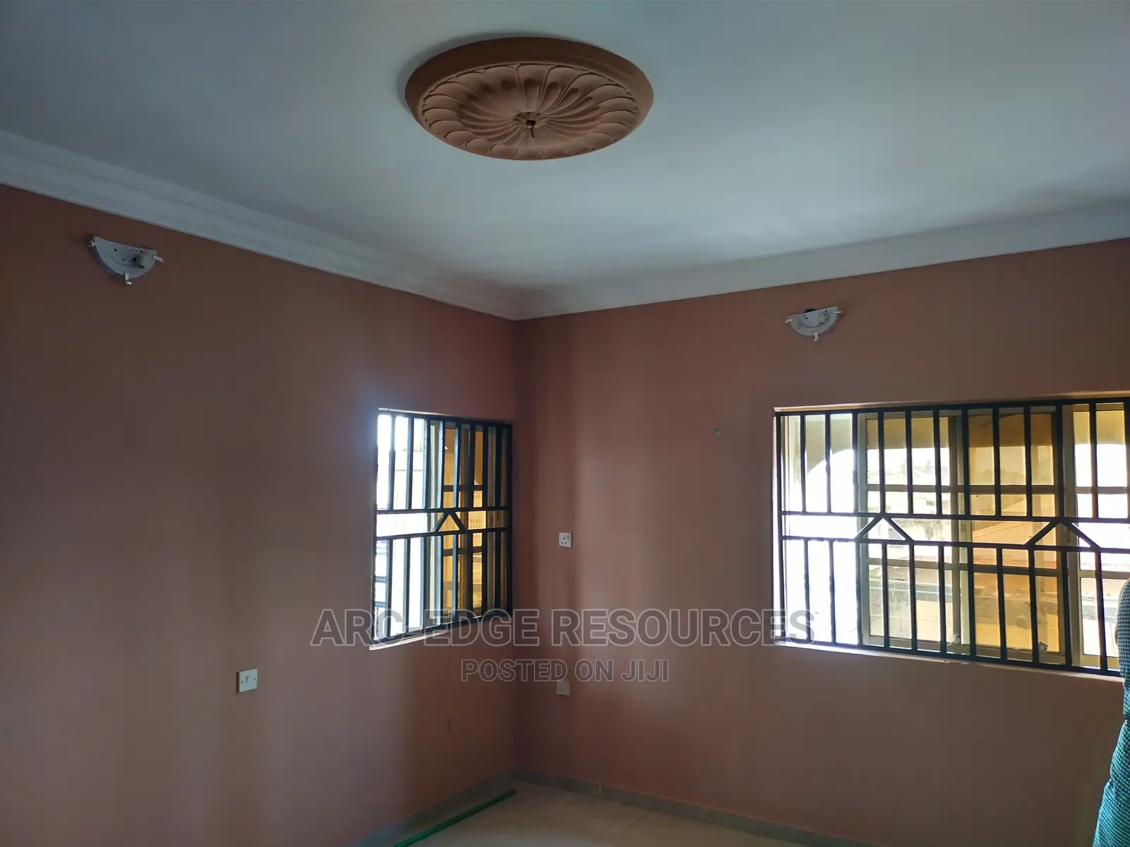 3bdrm Block of Flats in Ago Palace for sale in Ago Palace