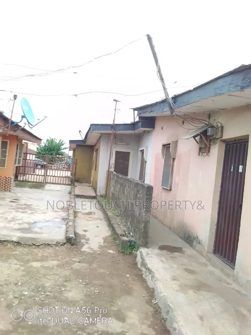 3bdrm Bungalow in Isheri Olofin Lagos for sale in Iseri Olofin