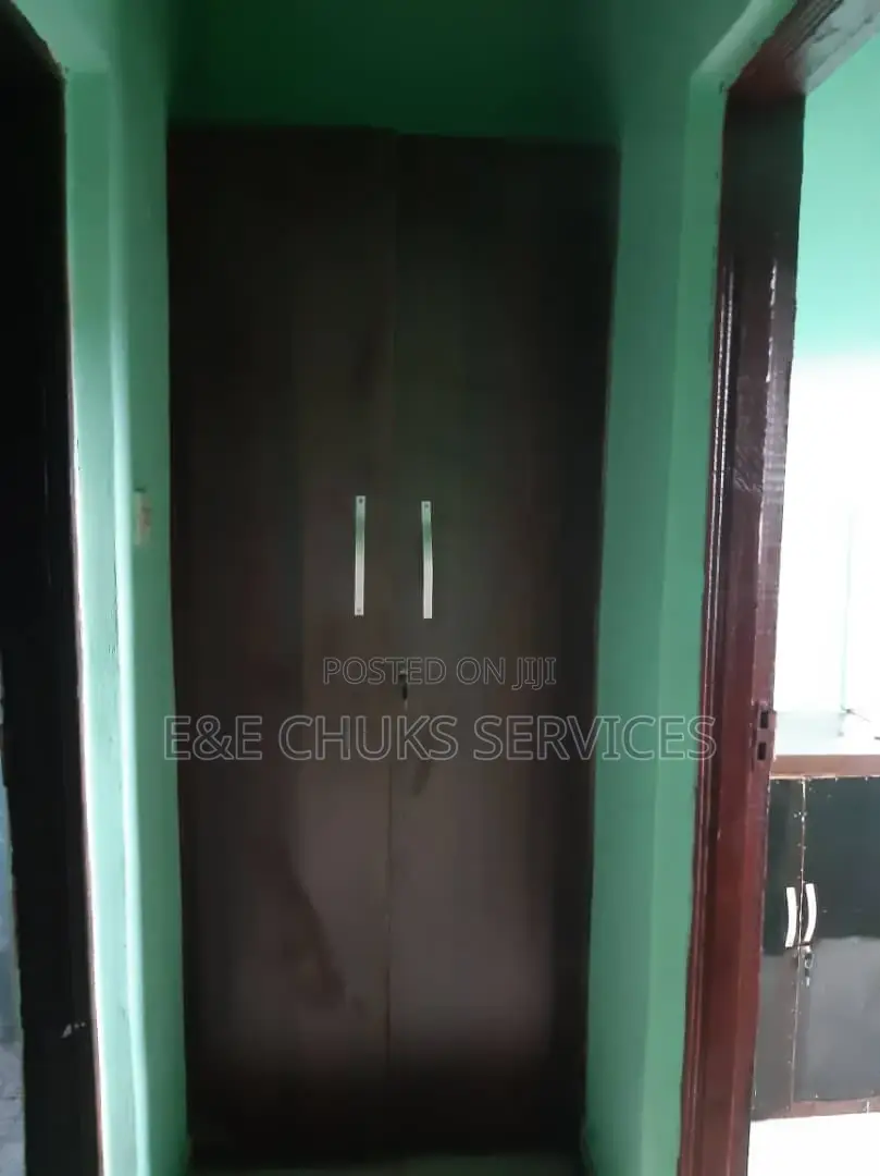 11 Units of Self Con at Choba Portharcourt in Obio-Akpor