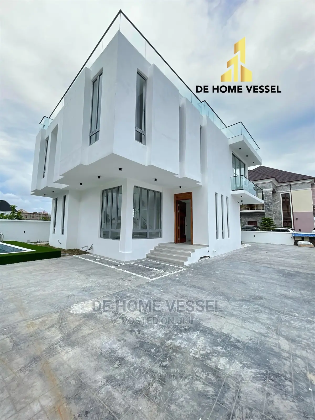 5bdrm Duplex in Lekki for Sale in Lekki