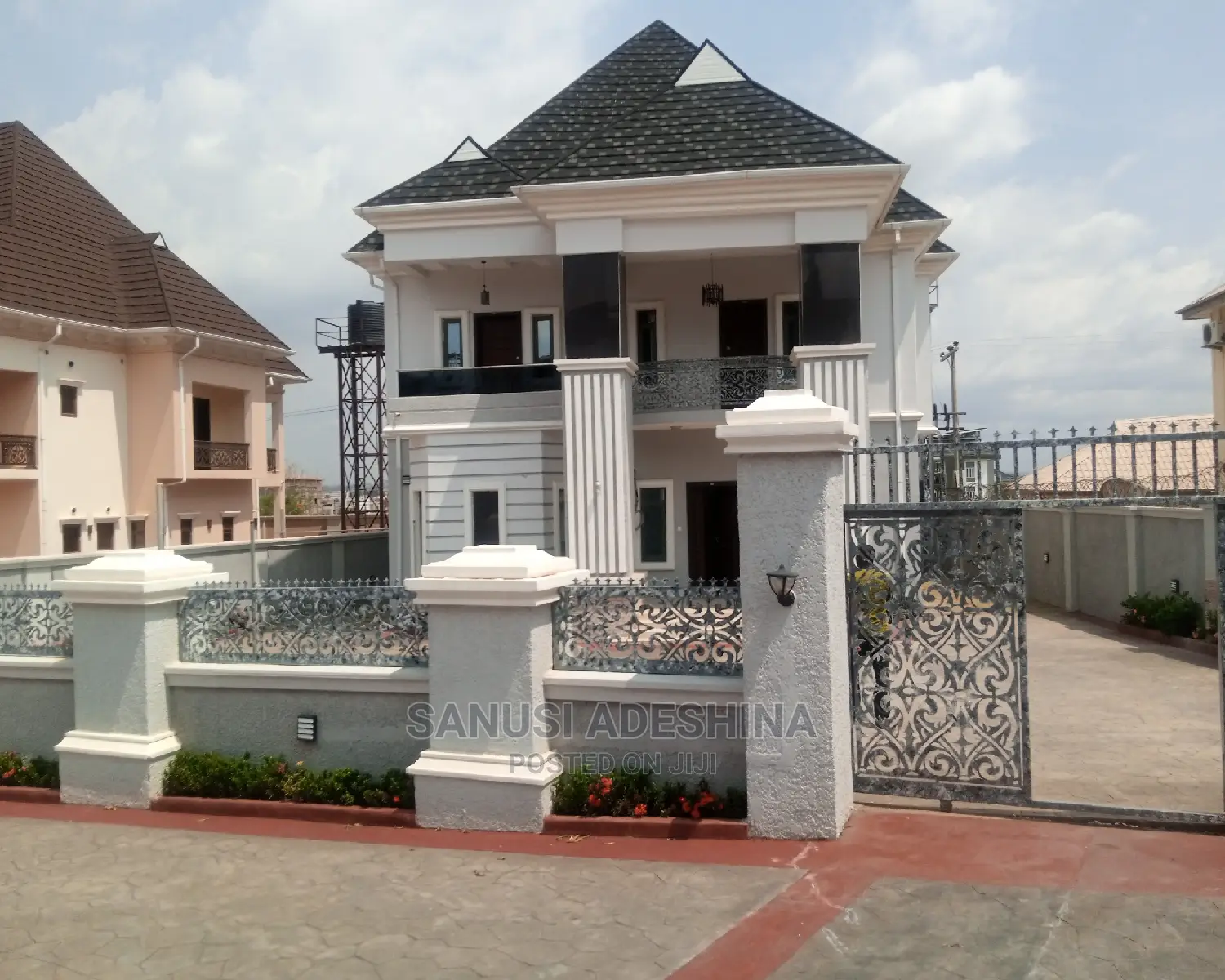 5bdrm Mansion in Guwarima Estate In, Gwarinpa for sale in Gwarinpa