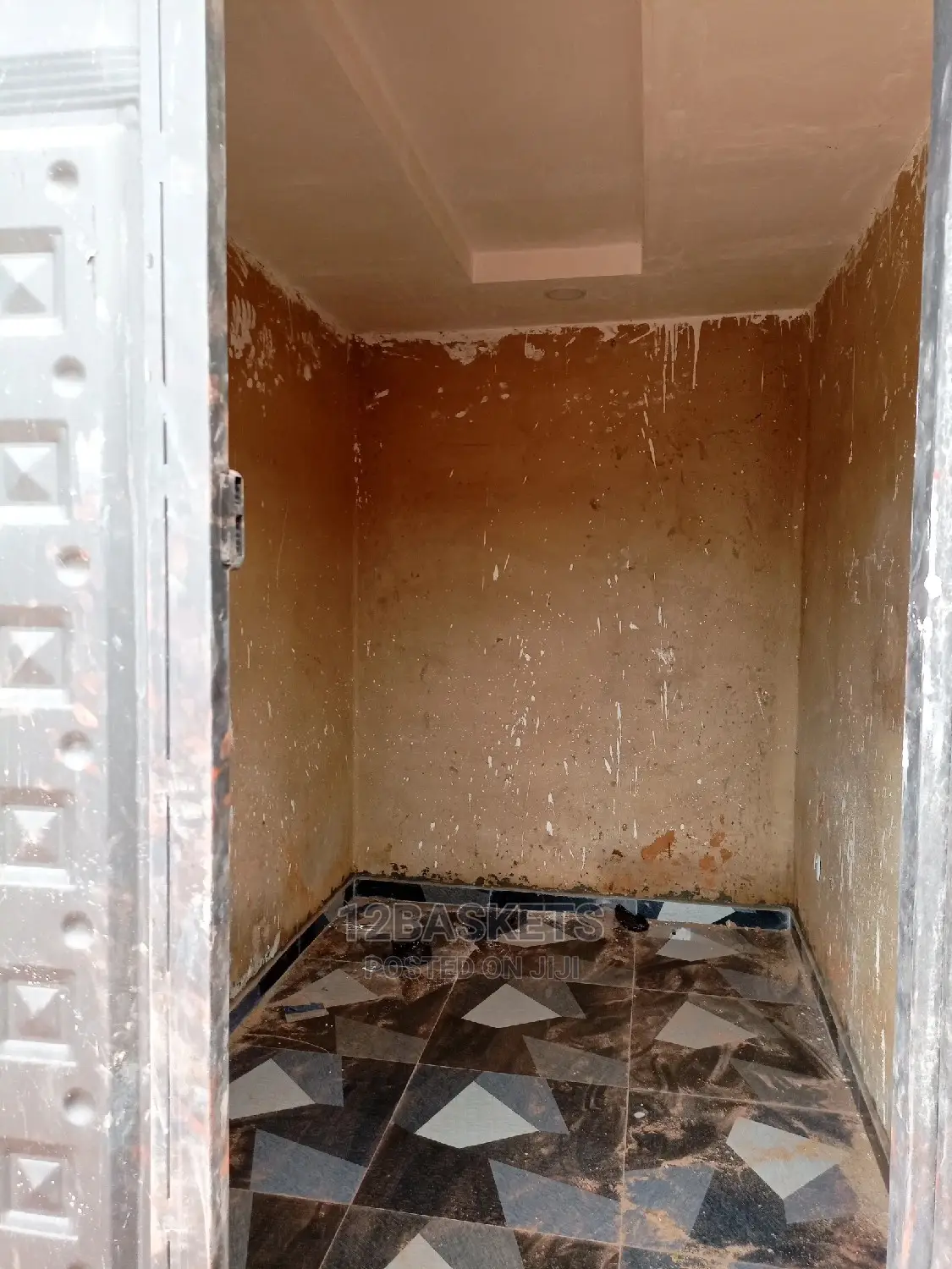 Newly Built Shops Along Isheri Magodo Bus Stop With POP in Berger