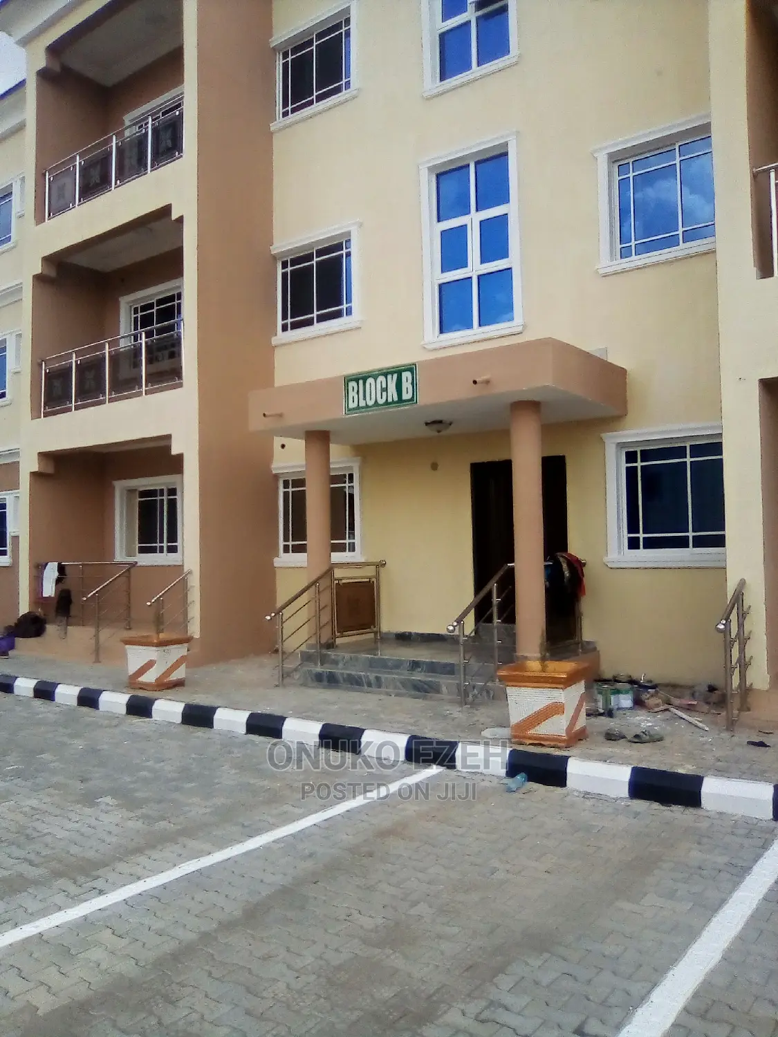 3bdrm Block of Flats in Favour Estate, Wuye for rent in Wuye