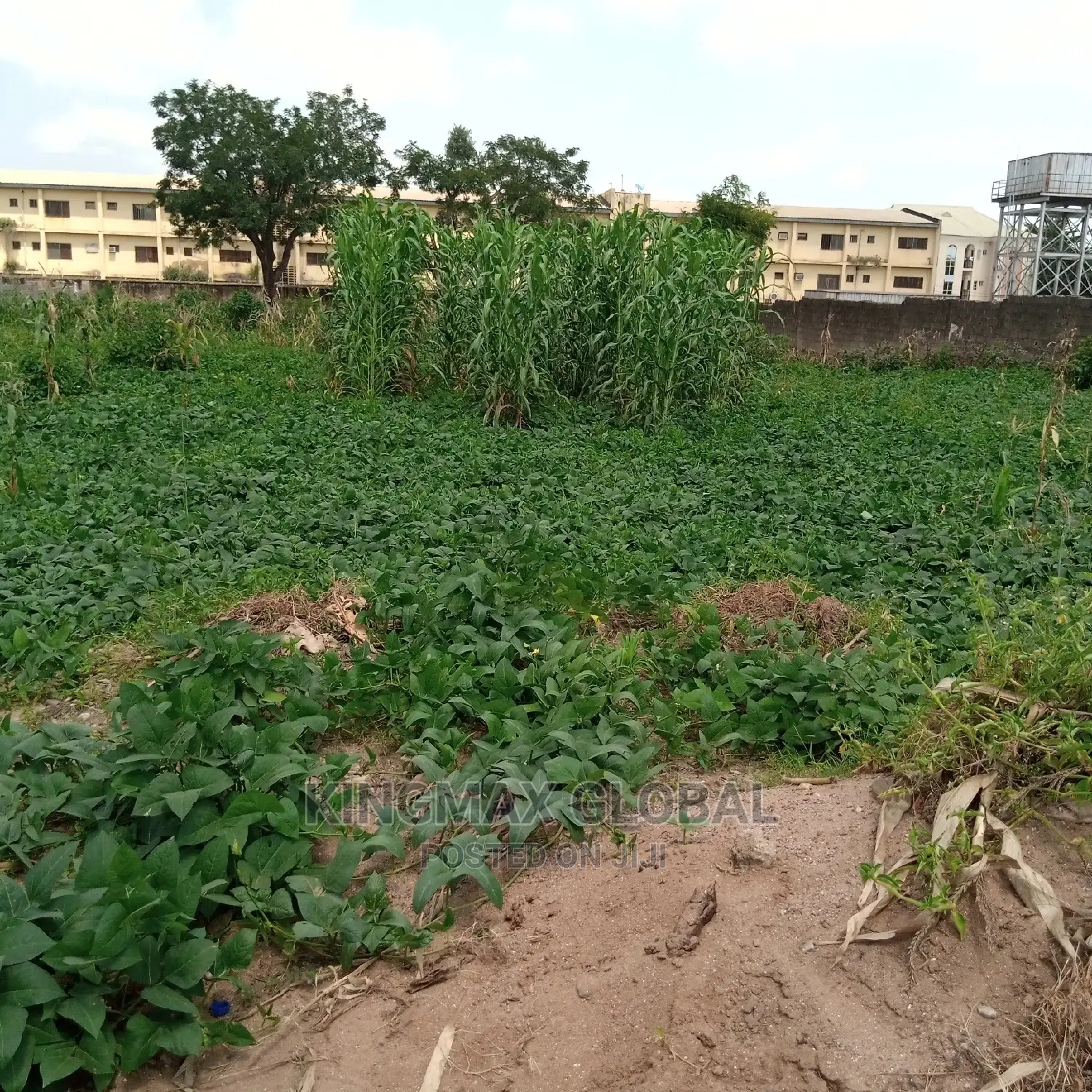 Hot Distress Sale at Karu, Abuja, 4352sqm, Residential in Karu