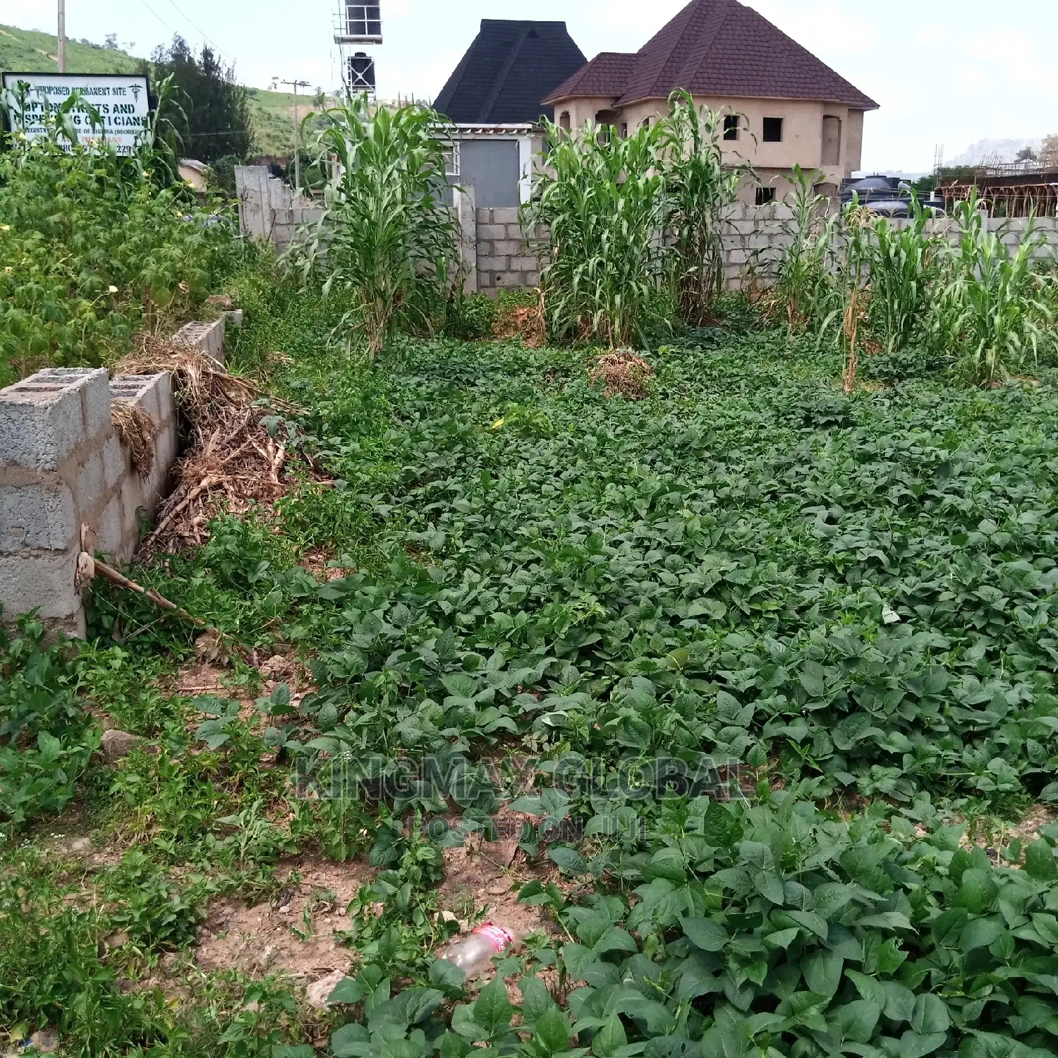Hot Distress Sale at Karu, Abuja, 4352sqm, Residential in Karu
