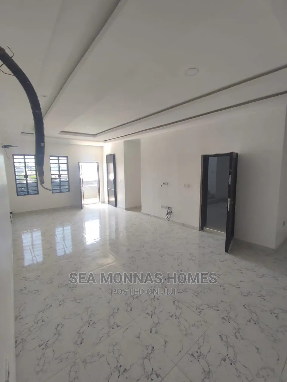 3bdrm Block of Flats in Ikate for sale in Ikate