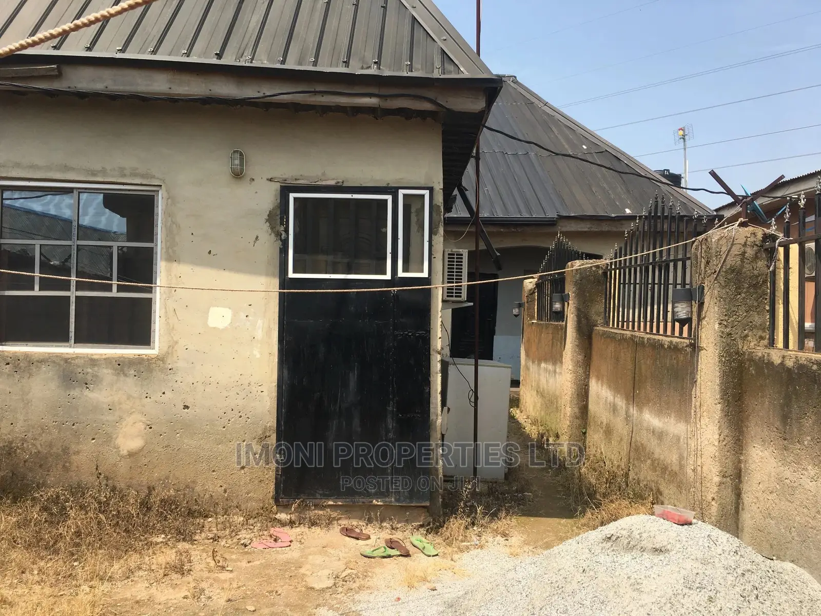 Furnished Studio Apartment in Sokale, Dutse-Alhaji for sale in Dutse-Alhaji