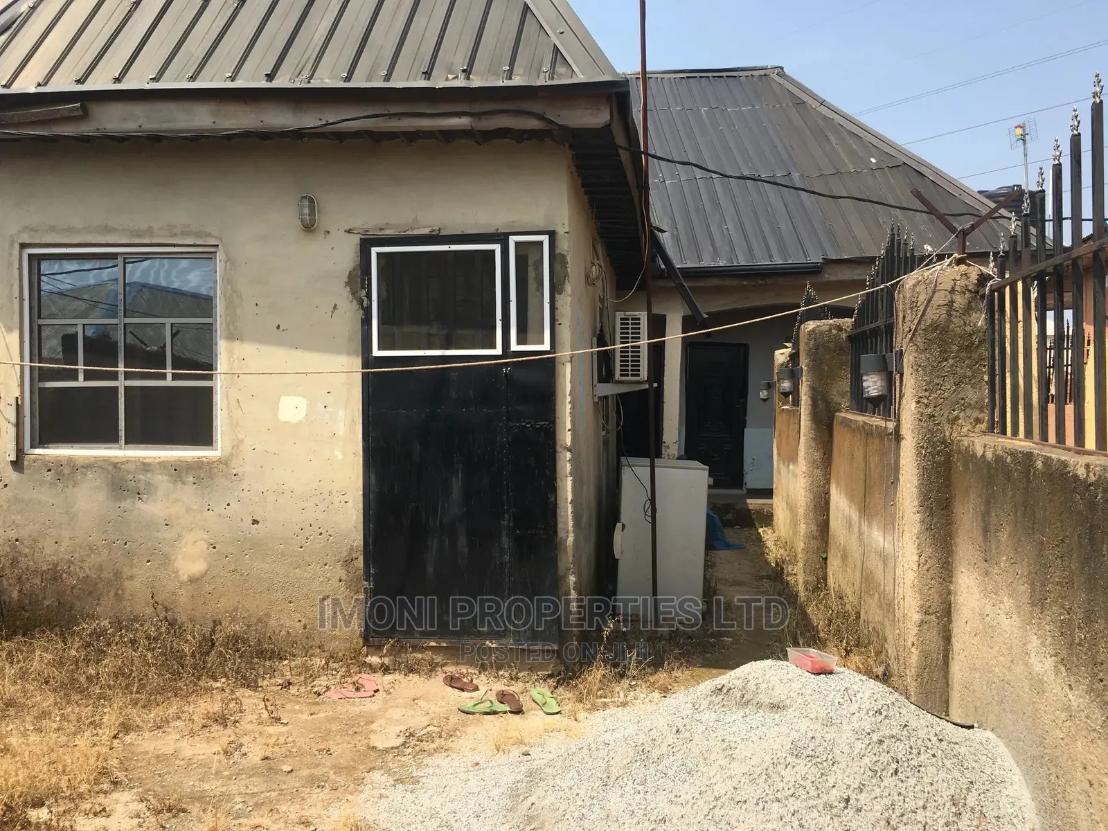 Furnished Studio Apartment in Sokale, Dutse-Alhaji for sale in Dutse-Alhaji