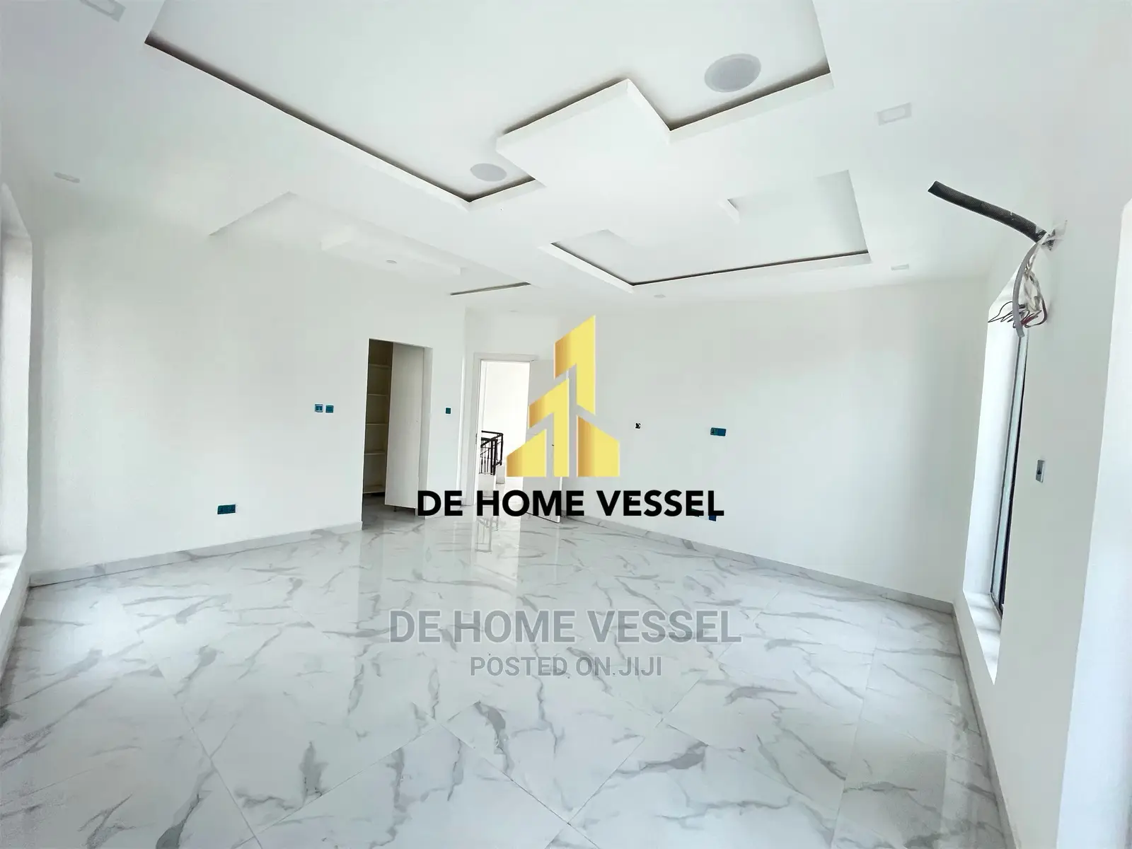 5bdrm Duplex in Osapa London for Sale in Osapa london
