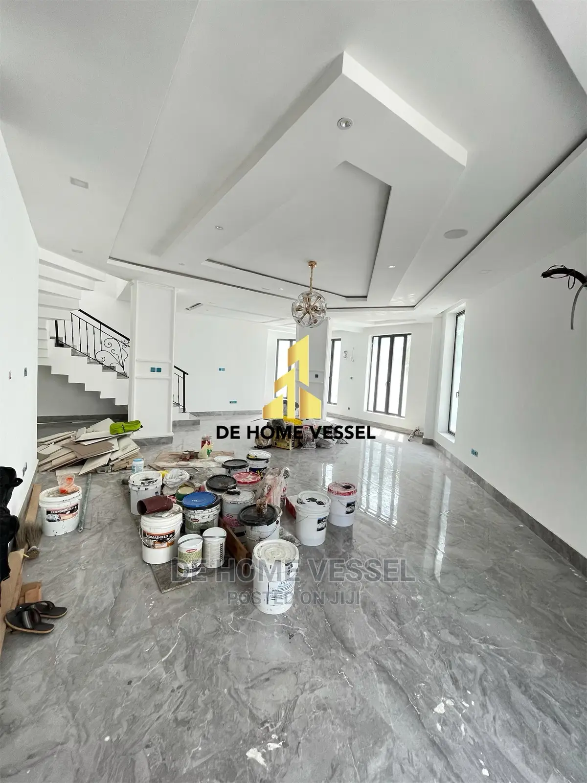 5bdrm Duplex in Osapa London for Sale in Osapa london
