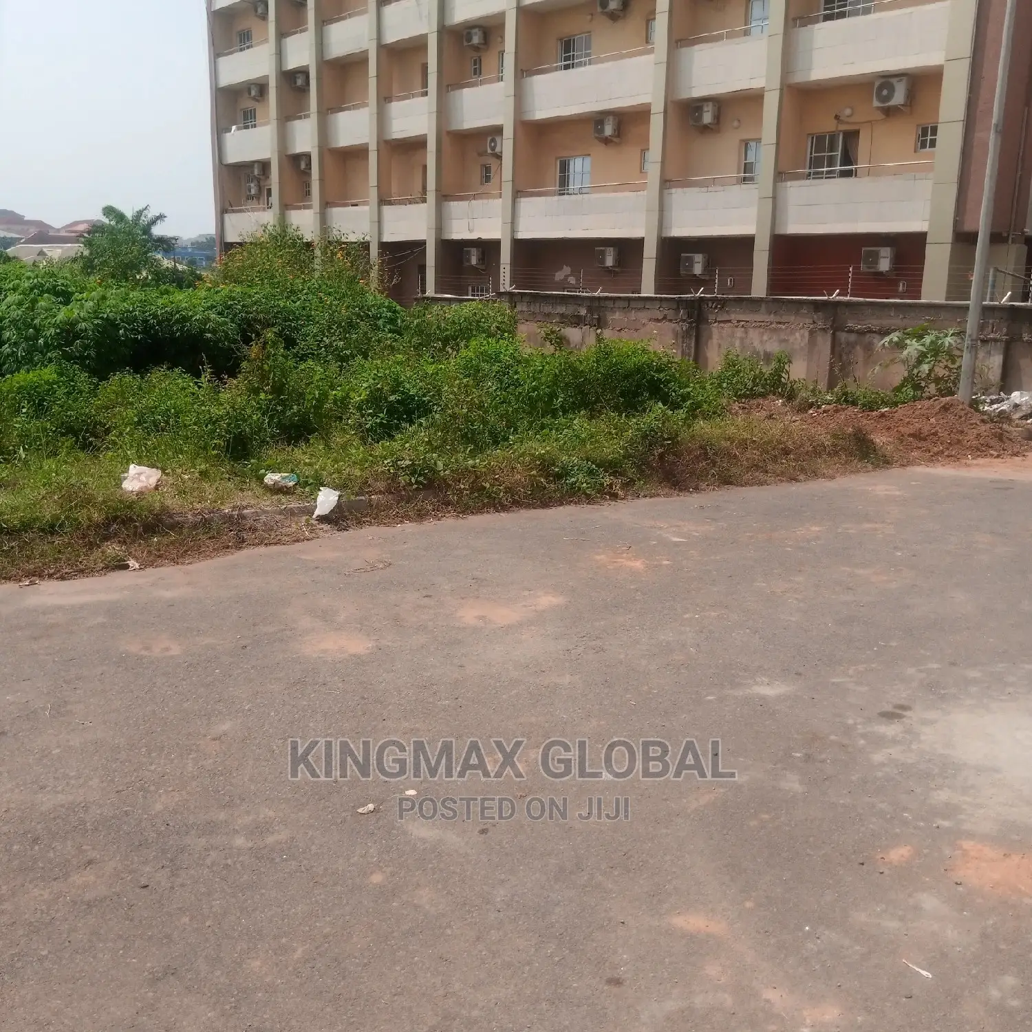 Strategic 1300sqm Residential Plot in Wuye in Wuye