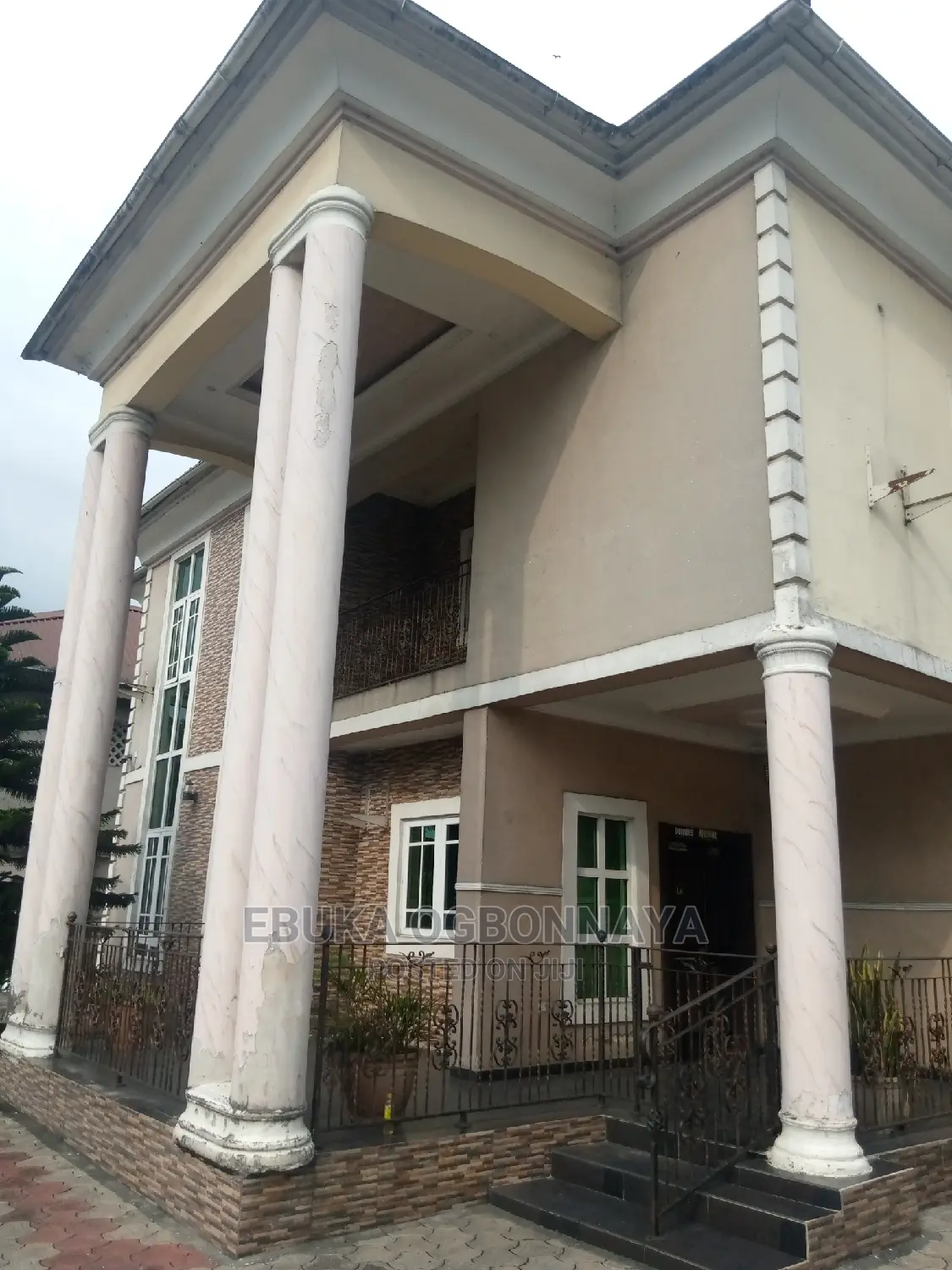 6bdrm Duplex in Sars Rd, Obio-Akpor for sale in Obio-Akpor