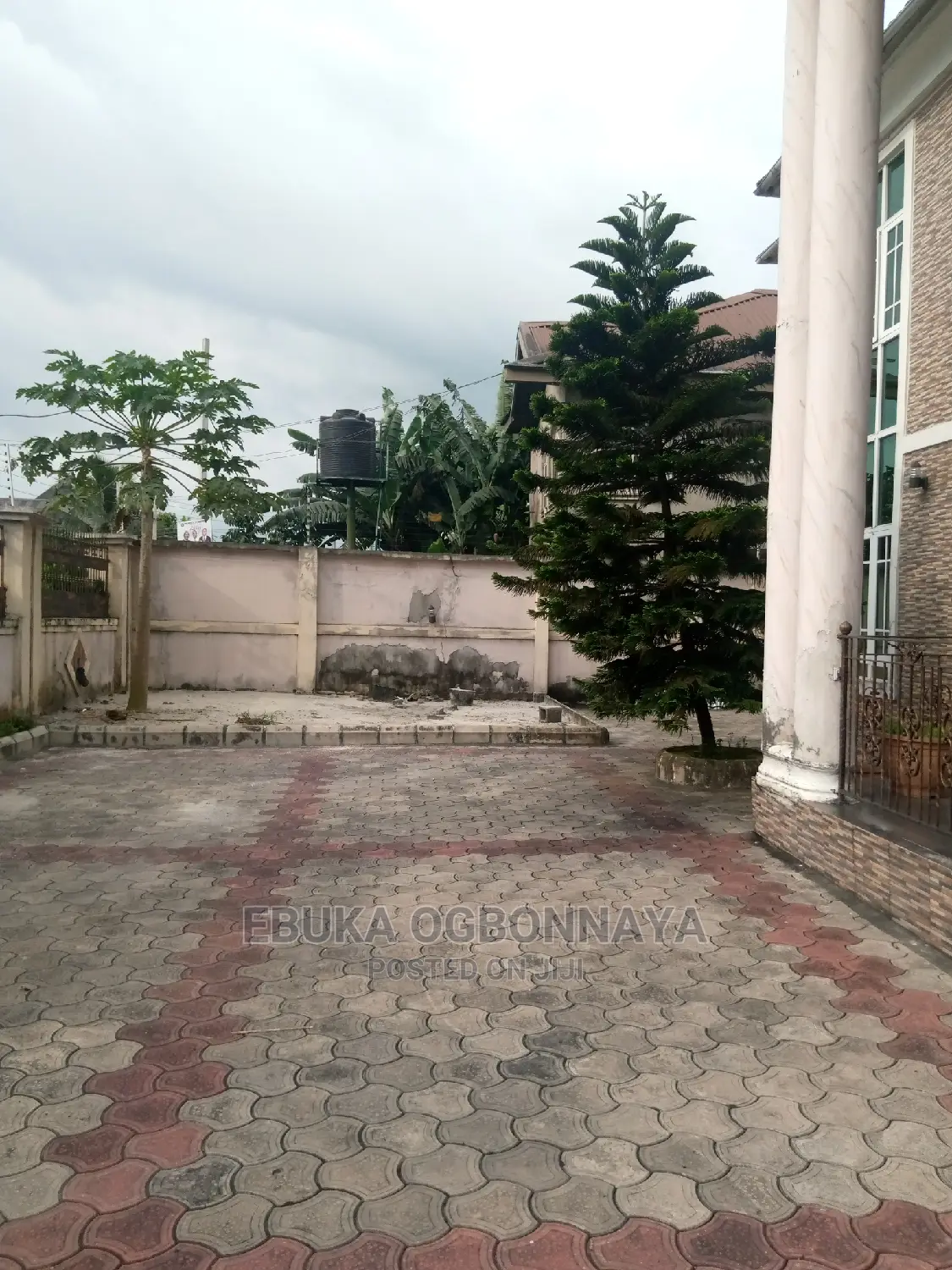 6bdrm Duplex in Sars Rd, Obio-Akpor for sale in Obio-Akpor