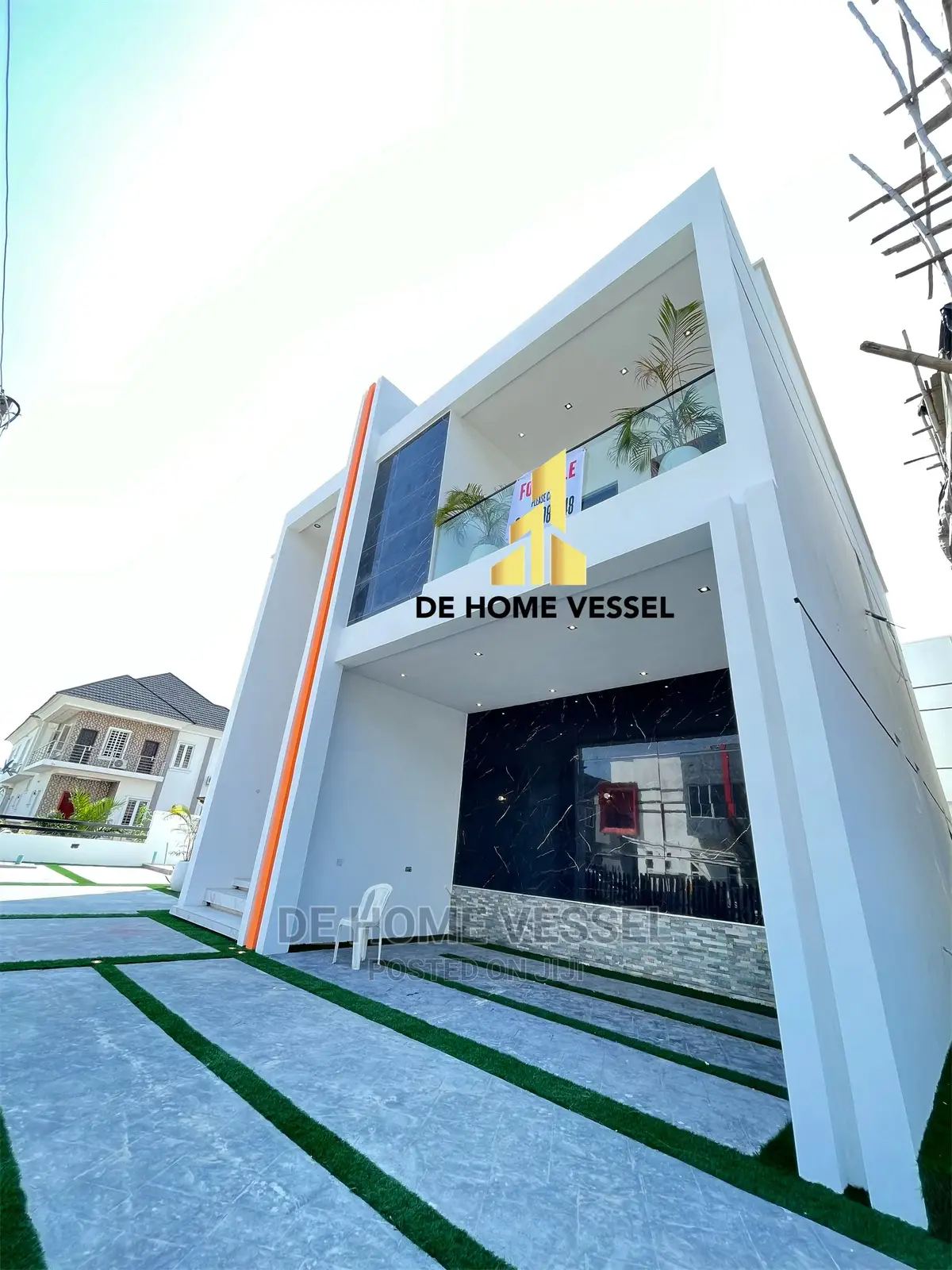 4bdrm Duplex in Ikota for Sale in Ikota