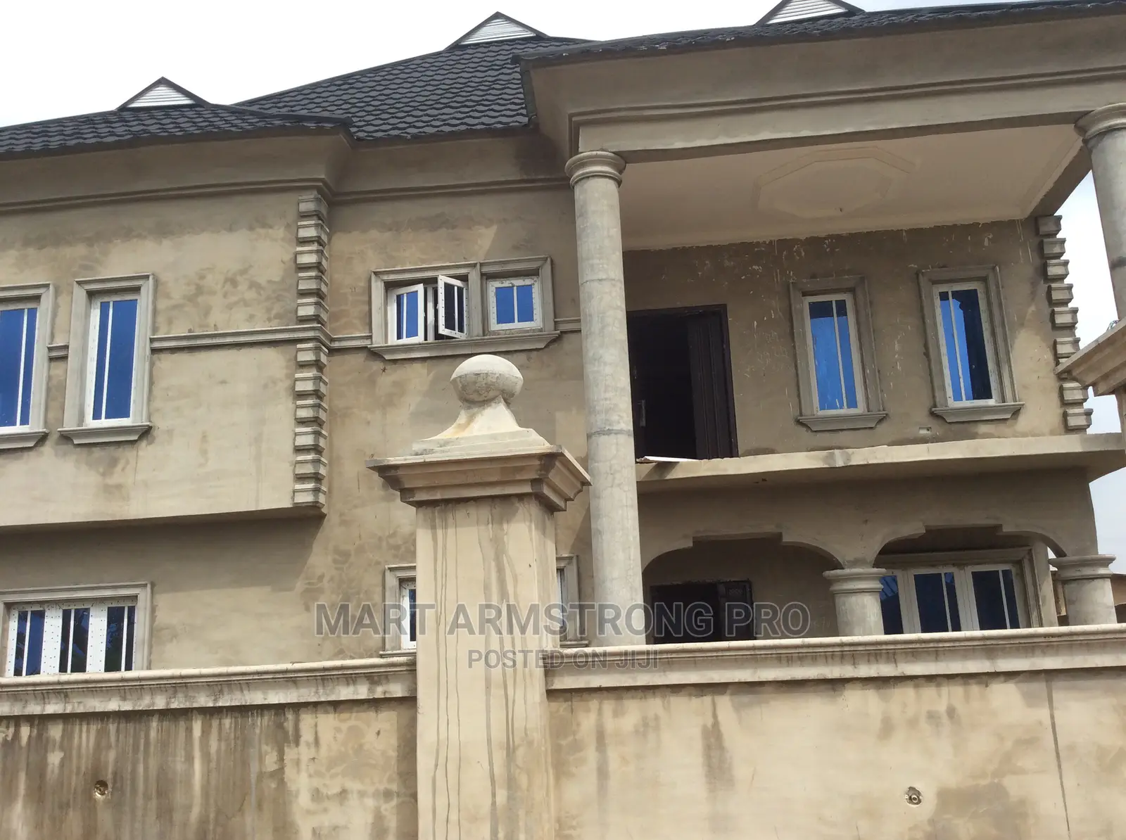 10bdrm Block of Flats in Ikorodu for sale in Ikorodu