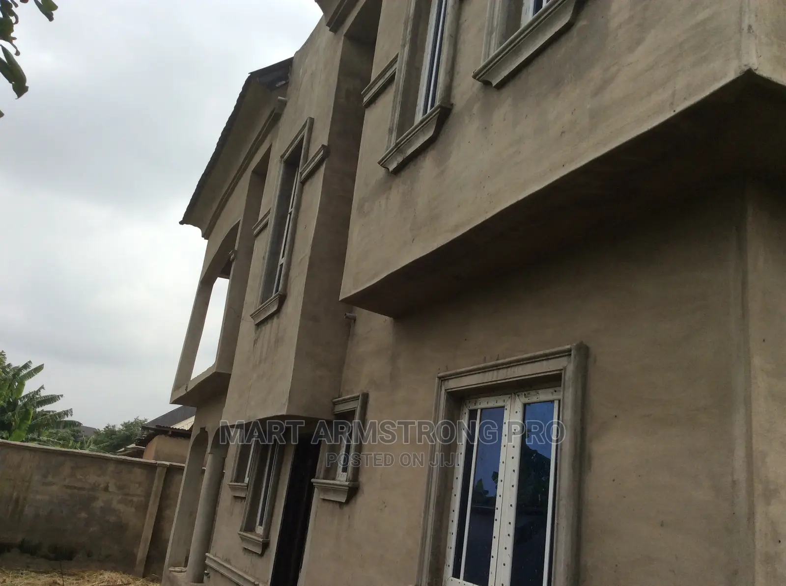 10bdrm Block of Flats in Ikorodu for sale in Ikorodu