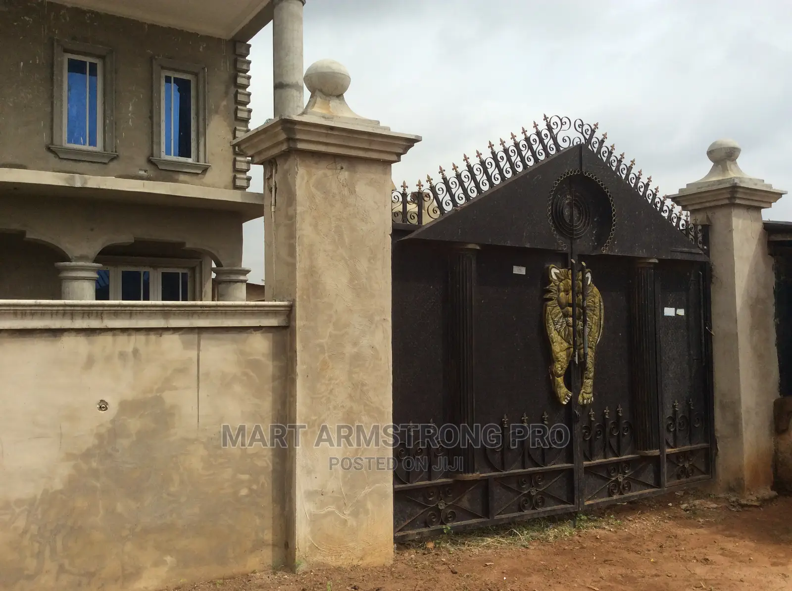 10bdrm Block of Flats in Ikorodu for sale in Ikorodu