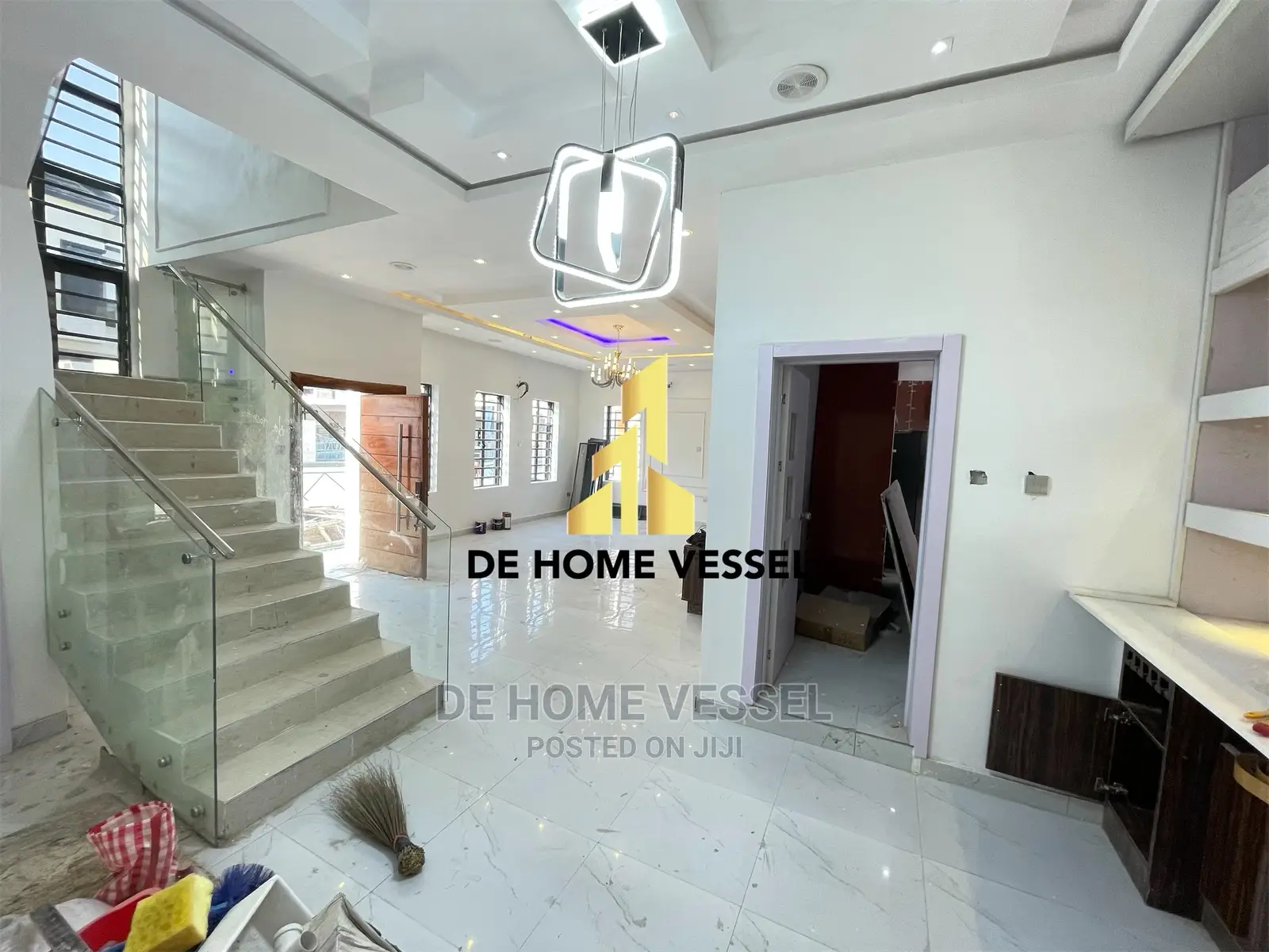 6bdrm Duplex in Ajah for Sale in Ajah