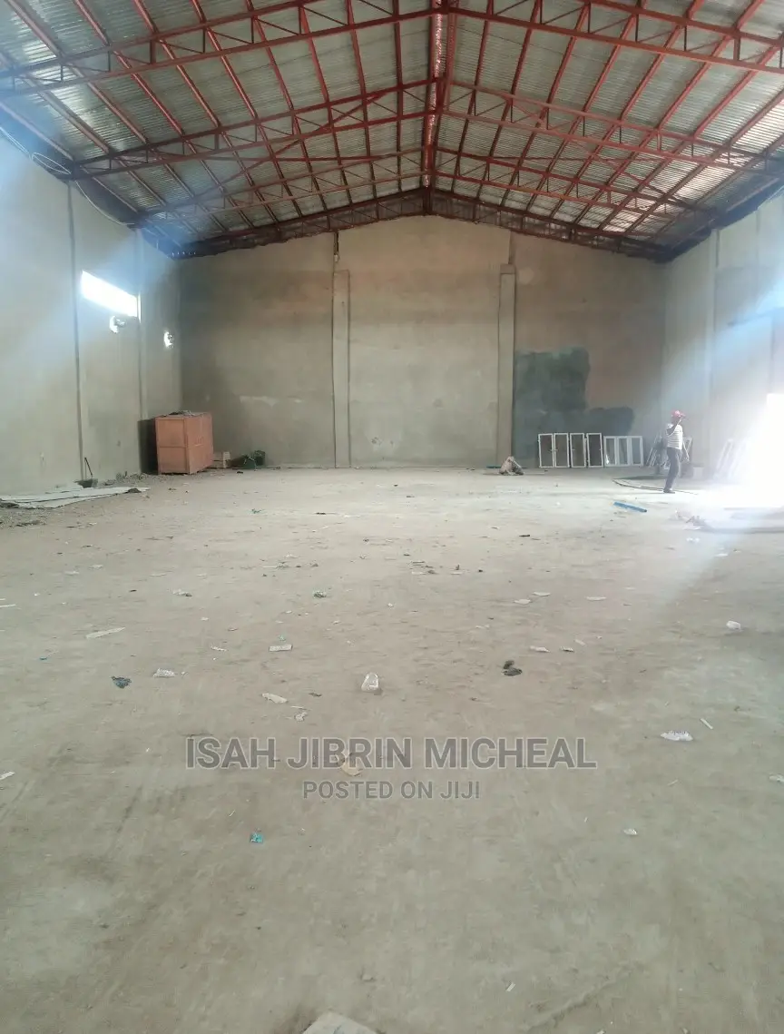 Spacious Warehouse for Rent Along Building Materials Market in Dei-Dei