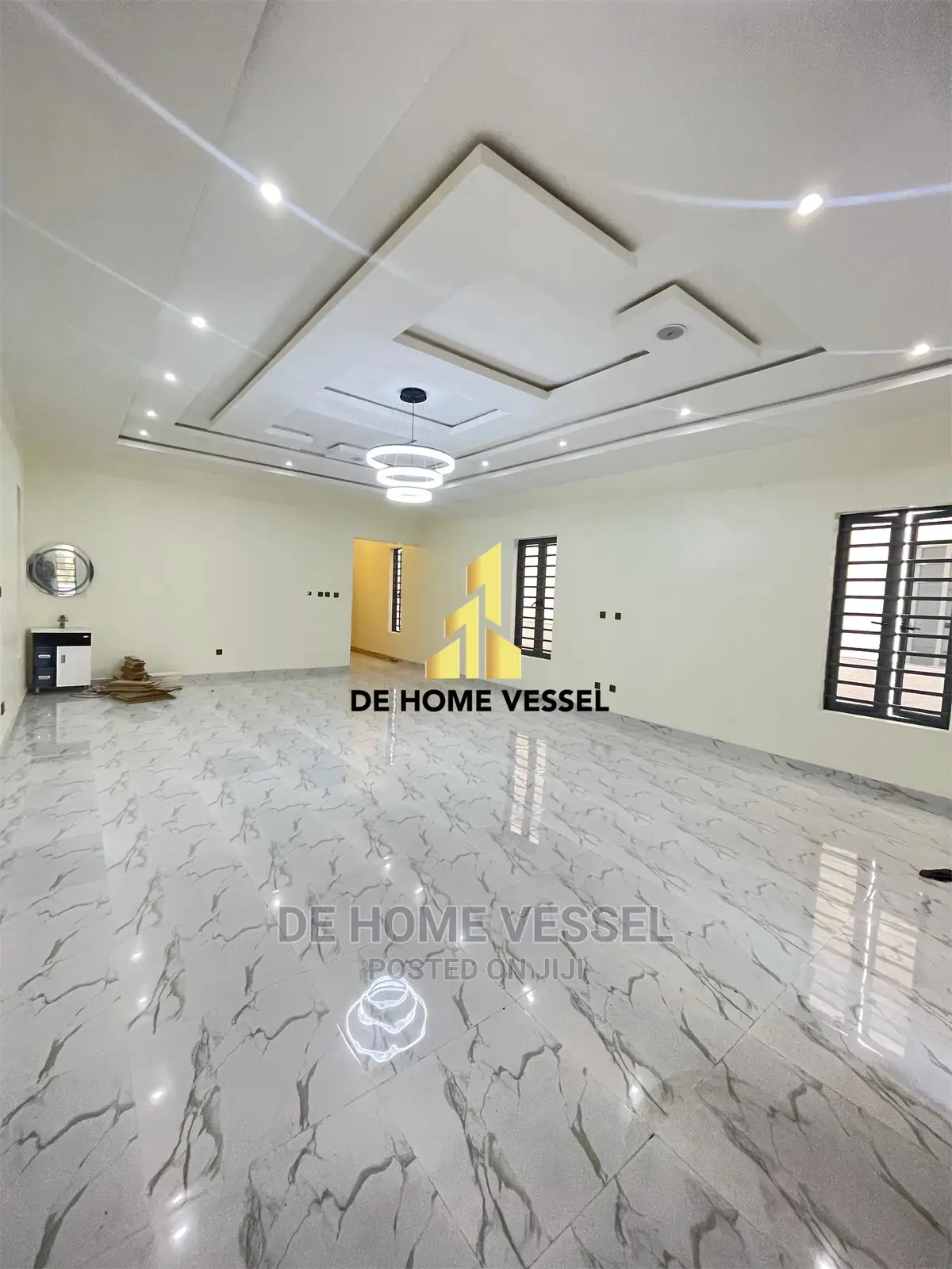5bdrm Duplex in Ajah for Sale in Ajah