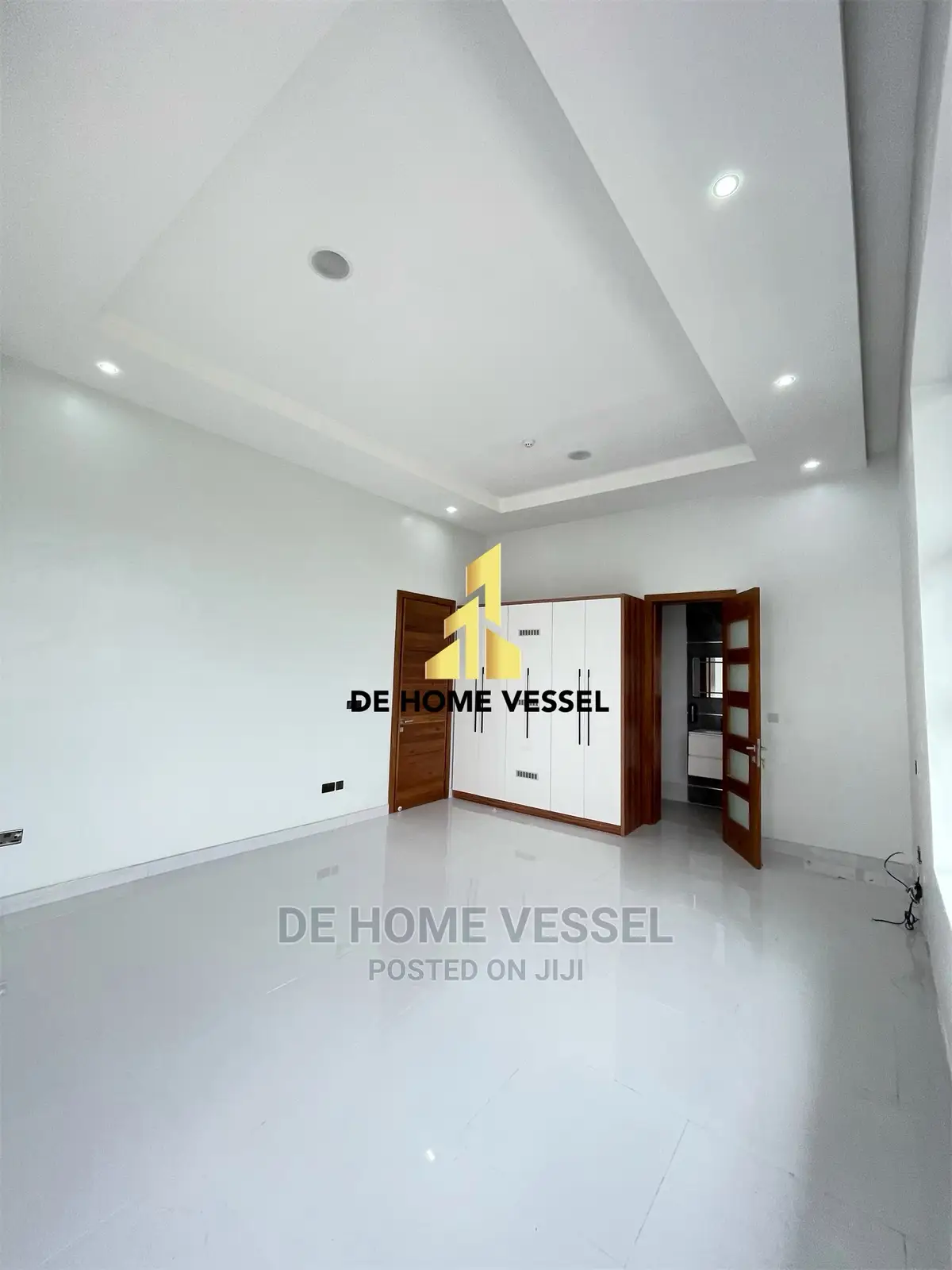 5bdrm Duplex in Ikoyi for Sale in Ikoyi