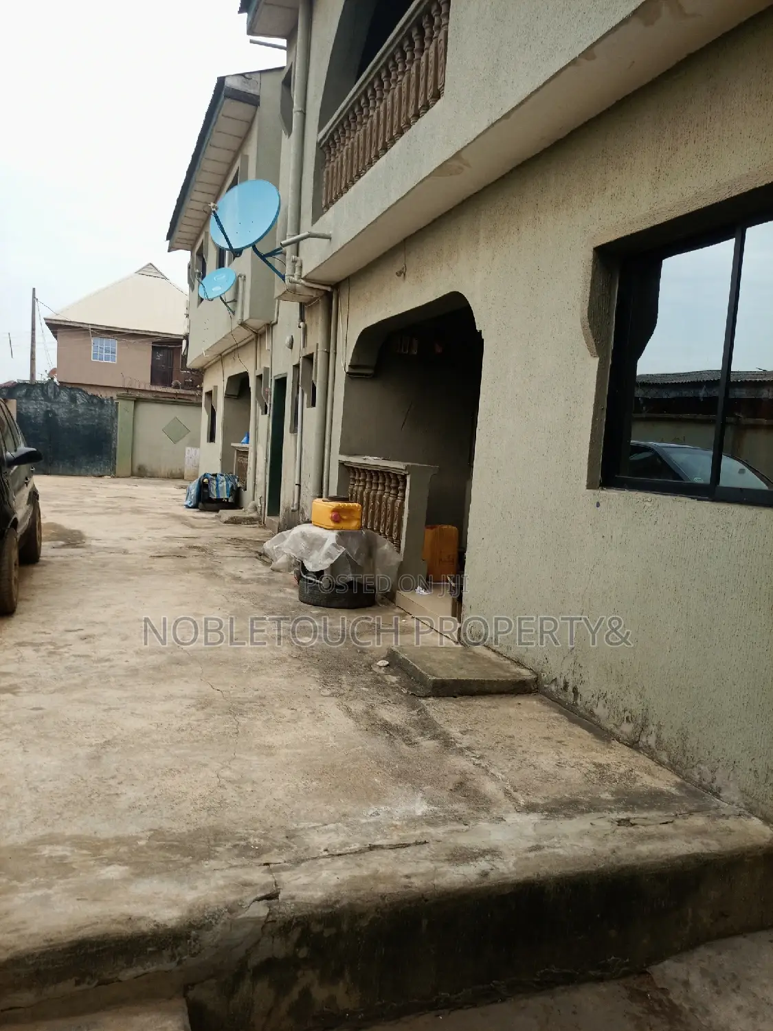 3bdrm Block of Flats in Alagbada Bus Stop for sale in Ijegun