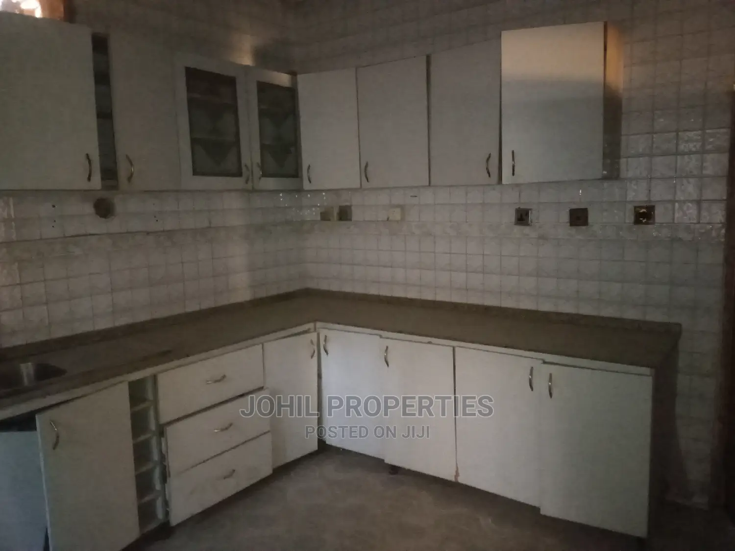 6bdrm Duplex in Garki 1 for sale in Garki 1