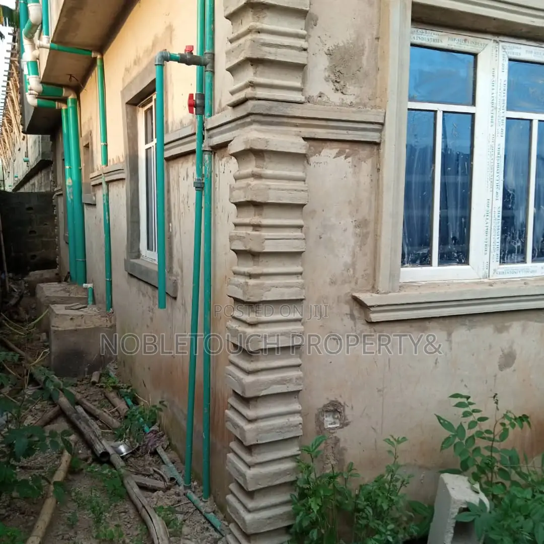 2bdrm Block of Flats in Sheik Niyas Street for sale in Egan