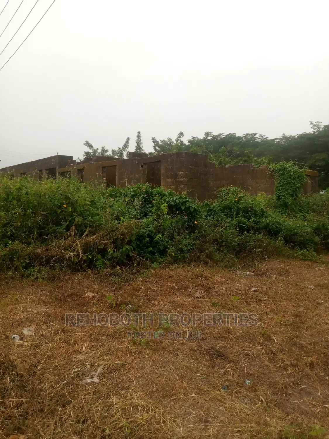 4bdrm Bungalow in Abeese, Ibadan for Sale in Ibadan