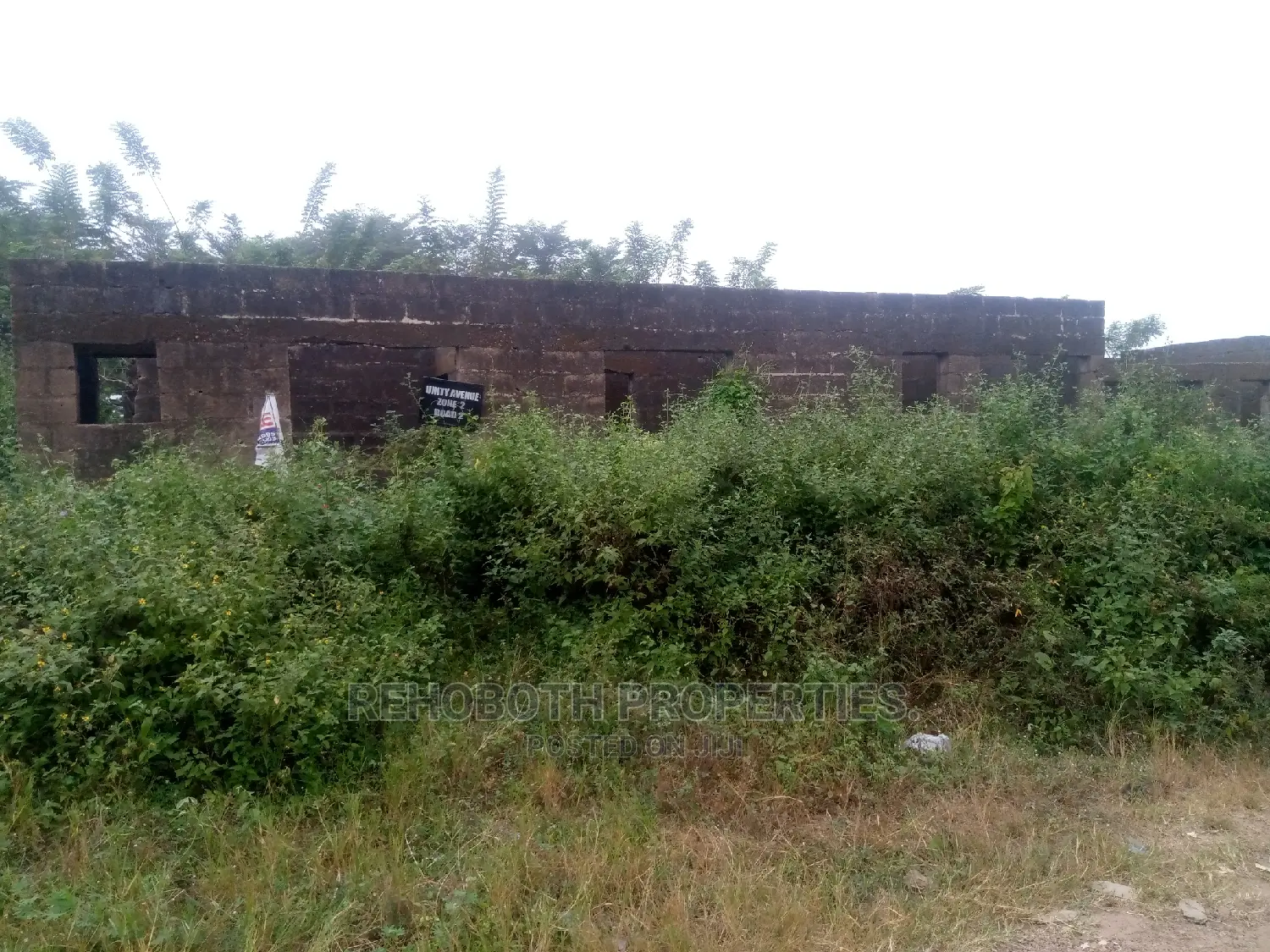 4bdrm Bungalow in Abeese, Ibadan for Sale in Ibadan