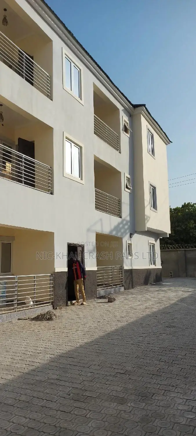 3bdrm Block of Flats in Jahi for Rent in Jahi