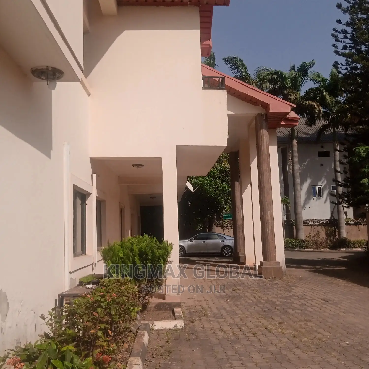 10bdrm House in Wuye for Sale in Wuye