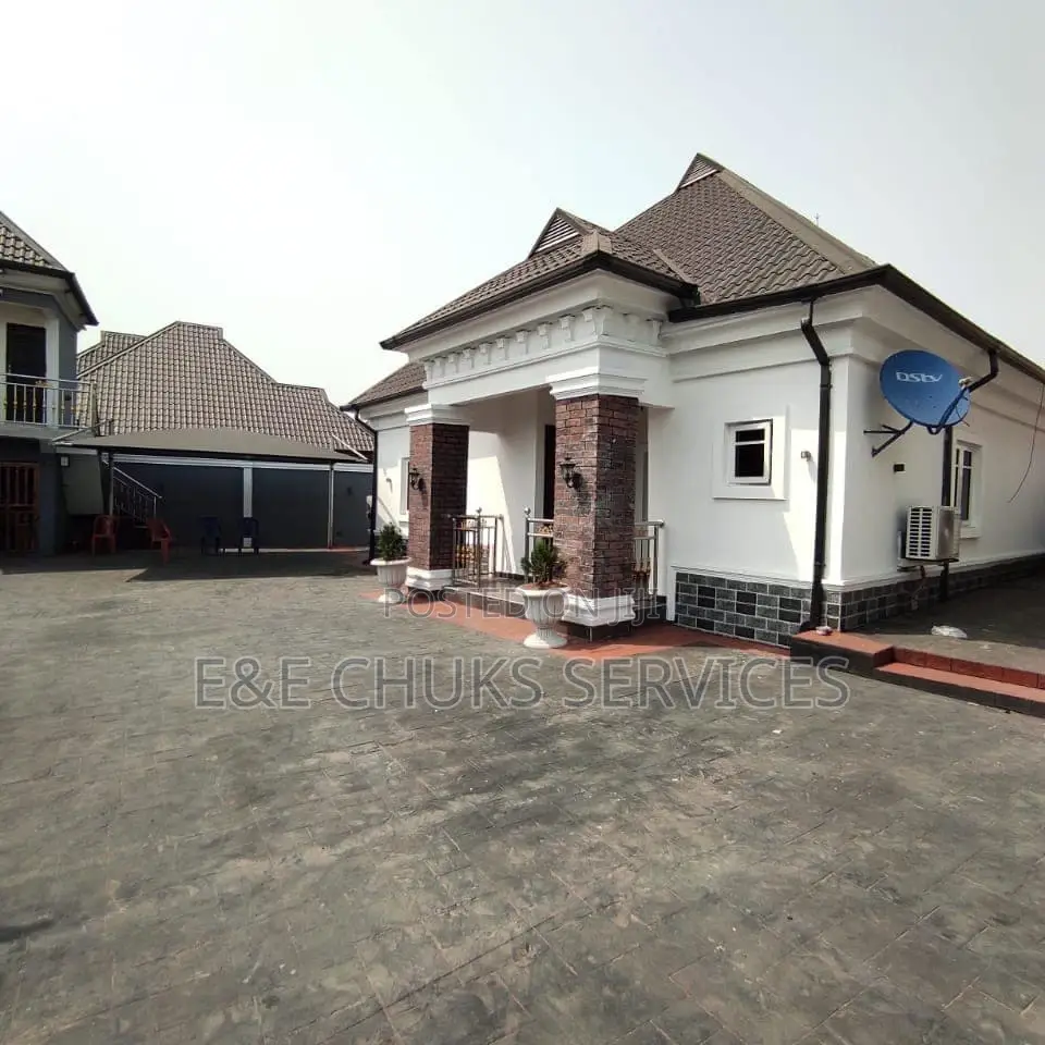 4bdrm Bungalow in Obio-Akpor for sale in Obio-Akpor