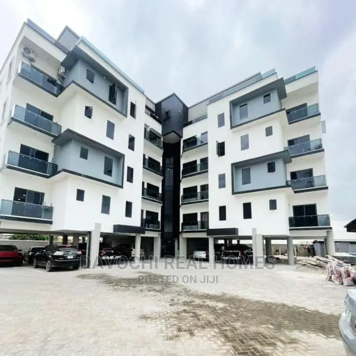 5bdrm Apartment in Banana Island for sale in Banana Island