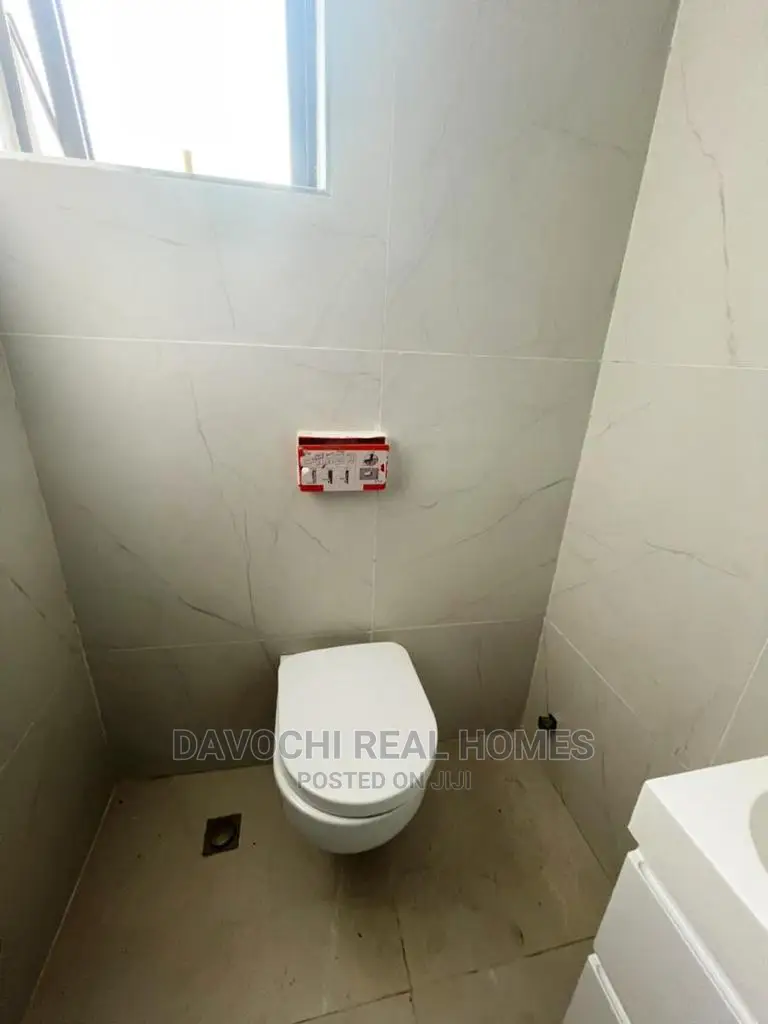 4bdrm House in Chevron for Sale in Chevron