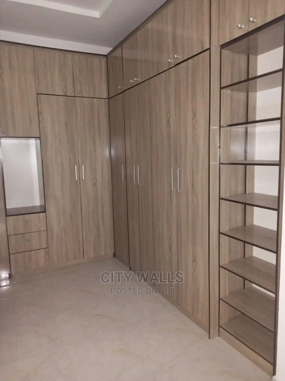 5bdrm Duplex in Chevy View Estate, Chevron for rent in Chevron