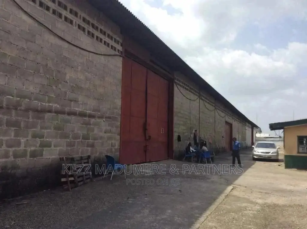 For Sale: Warehouses and Cold Rooms on 2 Acres in Ph in Port-Harcourt