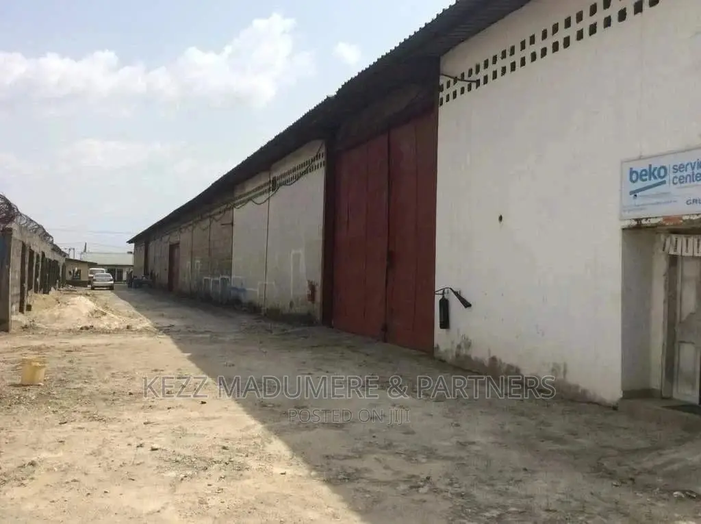For Sale: Warehouses and Cold Rooms on 2 Acres in Ph in Port-Harcourt