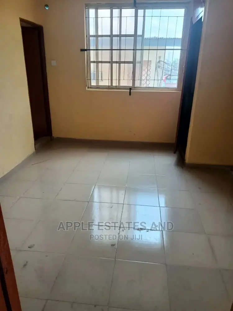 3bdrm Apartment in Surulere for rent in Surulere